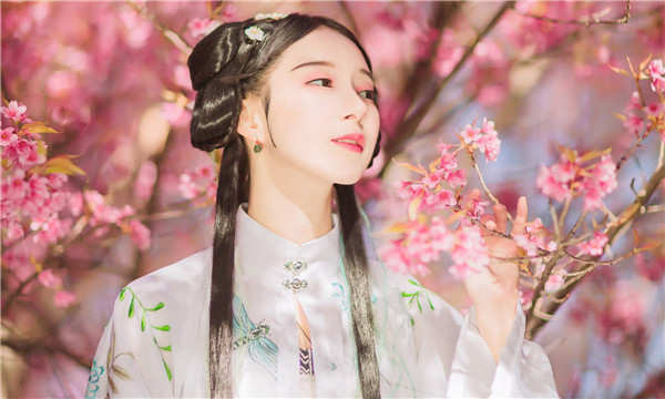 白山供卵试管婴儿：助您实现家庭梦想的科学方案